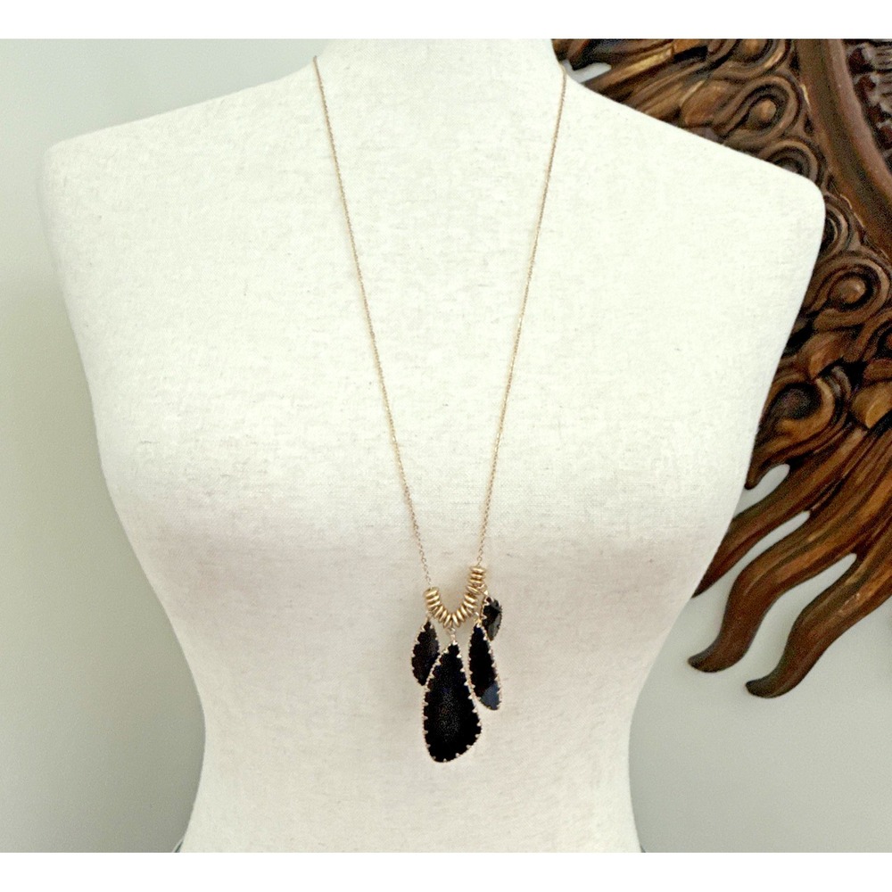 1928 Jewelry Black Stone Pendant Necklace Gold Tone Adjustable 32" Whimsy Goth